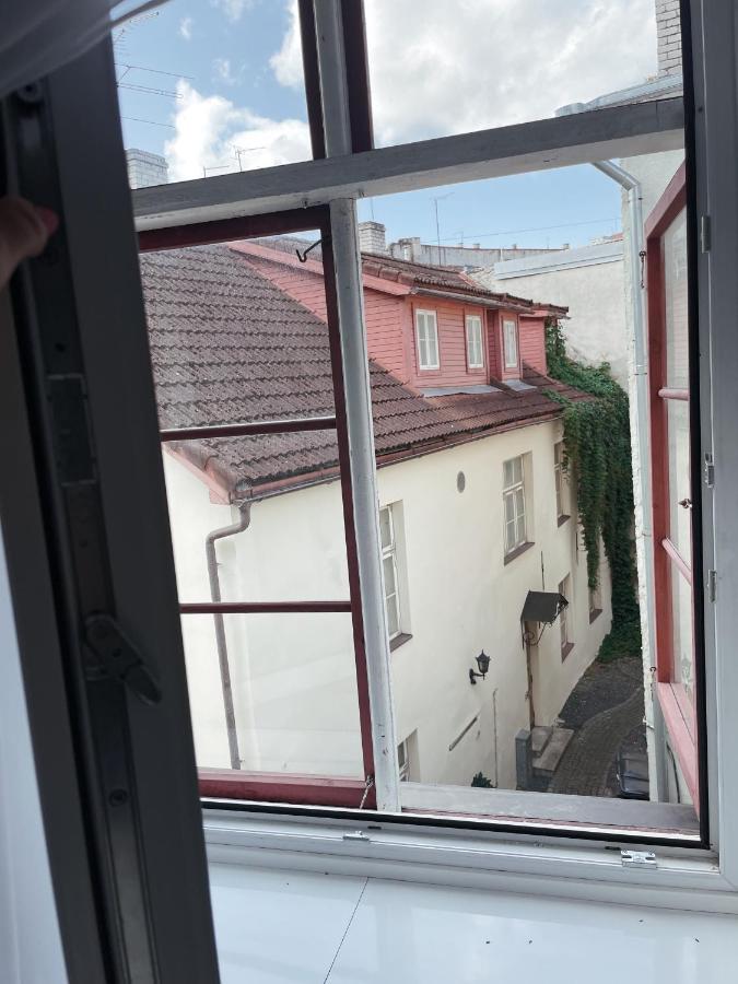 Charming Apartment In Tallinn Old Town! Екстер'єр фото